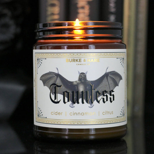 Burke & Hare Co - Gothic Scented Candle - Countess - Apple