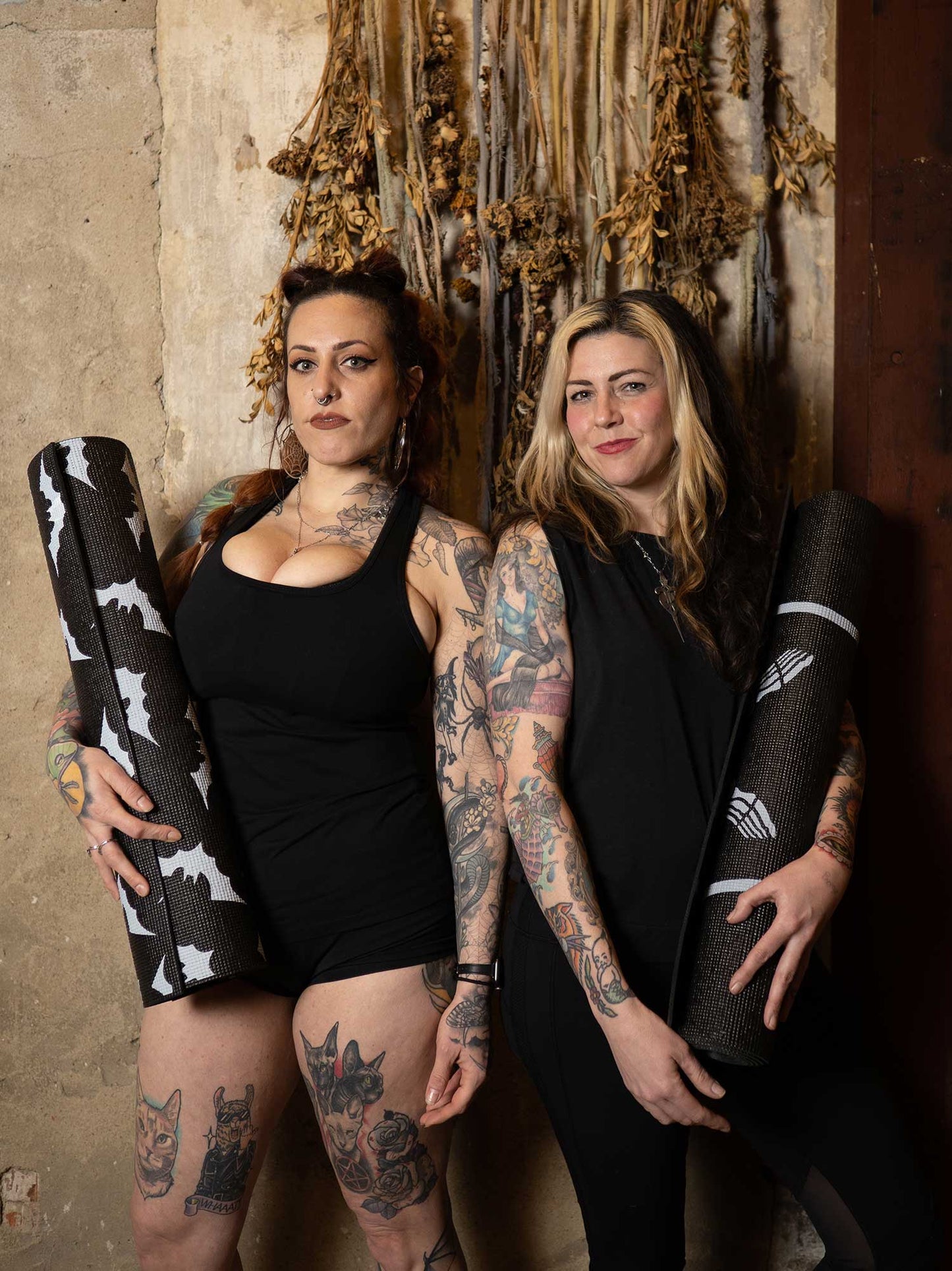 Sourpuss - SOURPUSS CORPSE POSE YOGA MAT