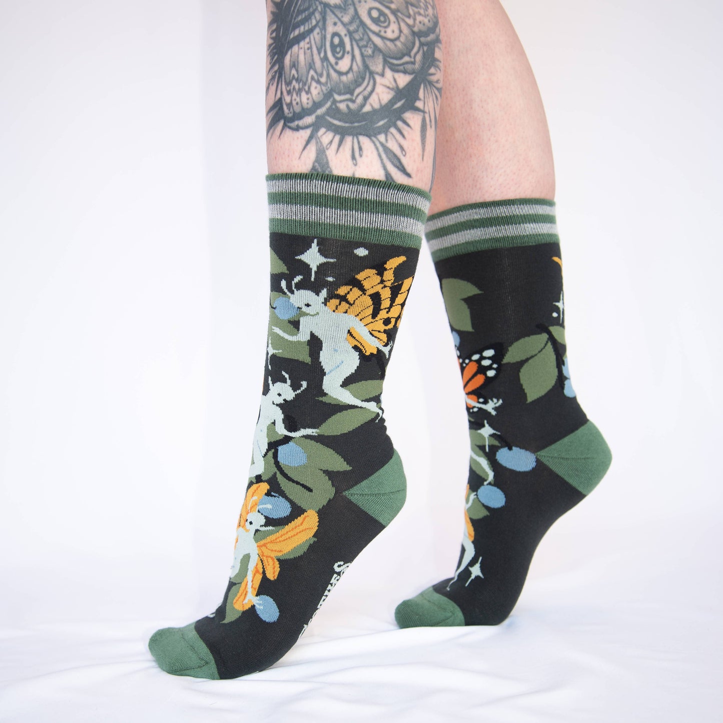Foot Clothes- Fanciful Fairies Crew Socks