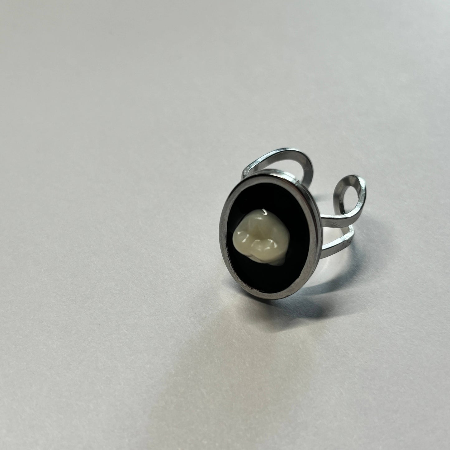 Oddity Ring - Resin Human Tooth Molar 
